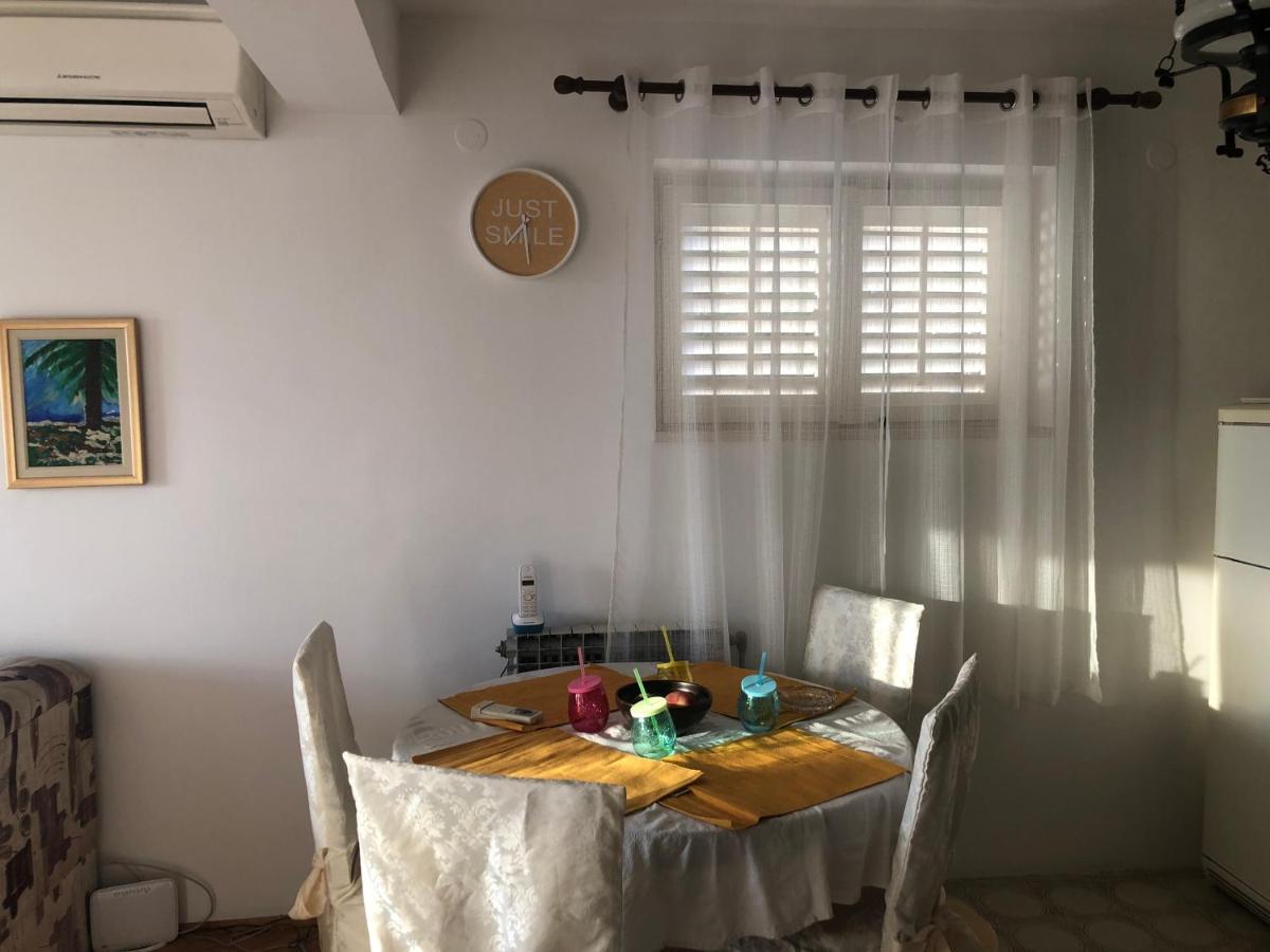 Apartman N&B Apartment ดูบรอฟนิก ภายนอก รูปภาพ